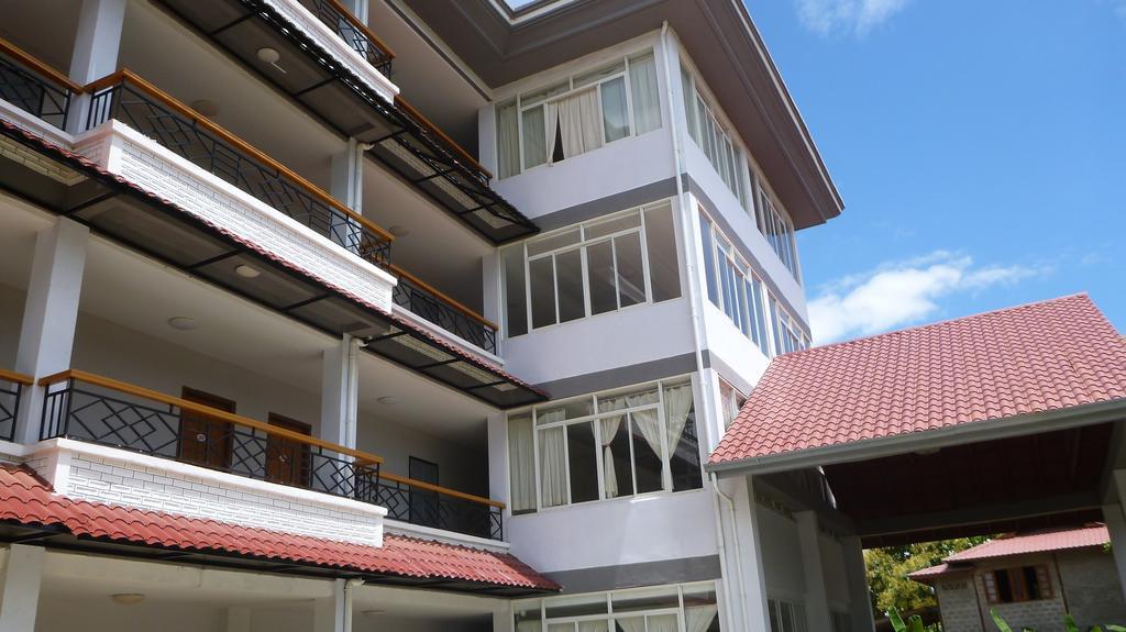Golden Lotus Inle Hotel Nyaung Shwe Eksteriør bilde