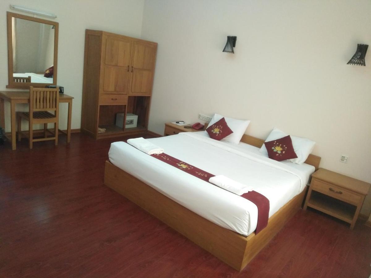 Golden Lotus Inle Hotel Nyaung Shwe Eksteriør bilde